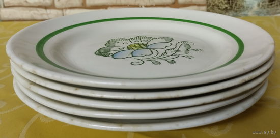 Тарелка десертная-1. Каменнобродский фаянсовый завод (Каменнобродск), 1960-1970 гг