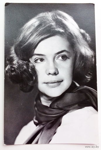 Артисты. Арина Алейникова. а493