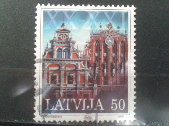 Латвия, 2000. Дом Черноголовых, Рига. Mi-2,50