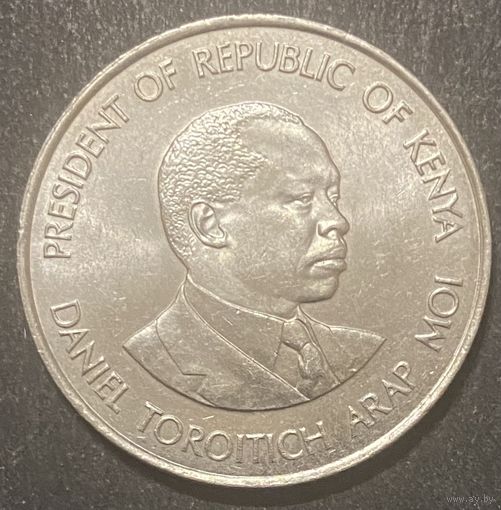 Монета 1 шиллинг 1980 год. Кения