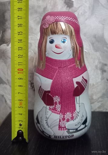 Жестяная коробка от чая(для конфет).