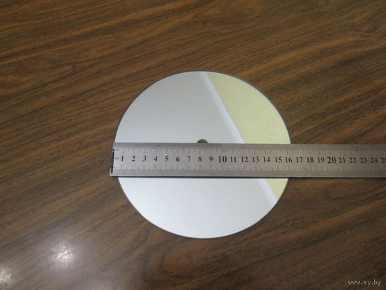 Отражатель светильника.