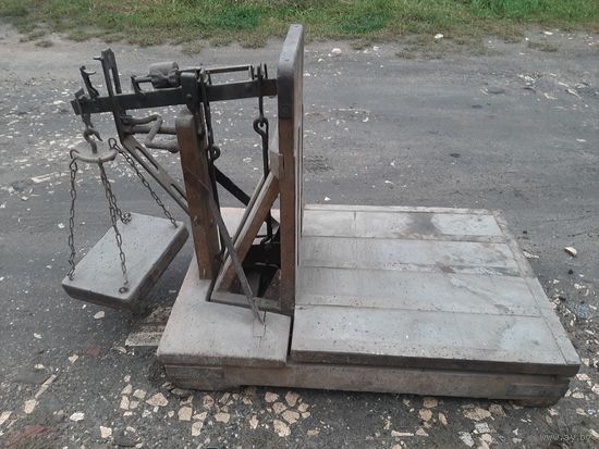 Весы амбарные старинные 200 кг