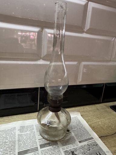 Керосиновая лампа.