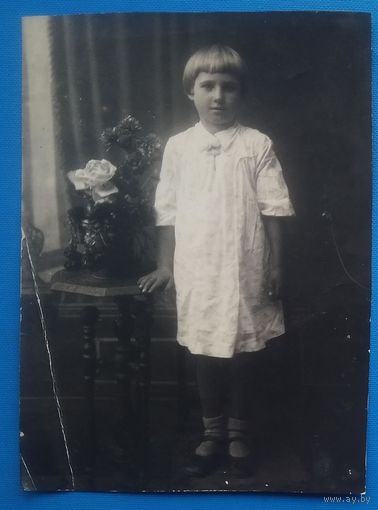 Фото девочки. 1941 г. 10х14 см