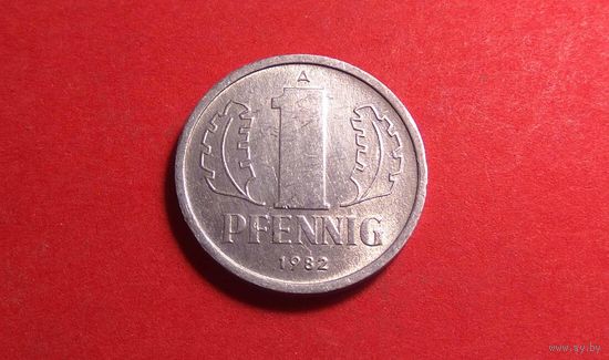 1 пфенниг 1982. Германия - ГДР.