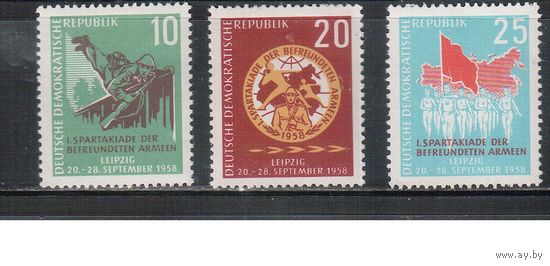ГДР-1958,(Мих.657-659)  * (след от накл.)   , Спорт, Военные игры