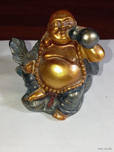 Статуэтка  Весёлый Будда . С рубля !