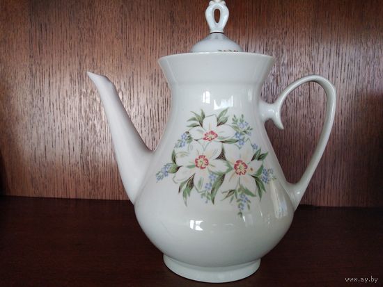 Кофейник 70-х. фарфоровый.Минск .СССР.