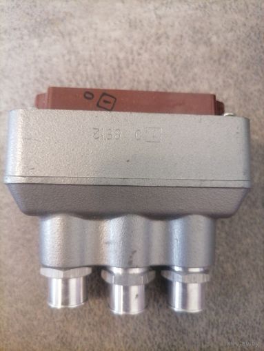 Разъём ршагкп-20-3 с кожухом