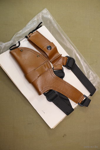 Кобура пистолета, скрытого ношения, новая. Распродажа коллекции вещей. С РУБЛЯ! АУКЦИОН!