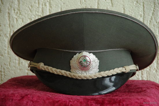 Фуражка МВД  РБ  из 90 -х г.  р. 56.