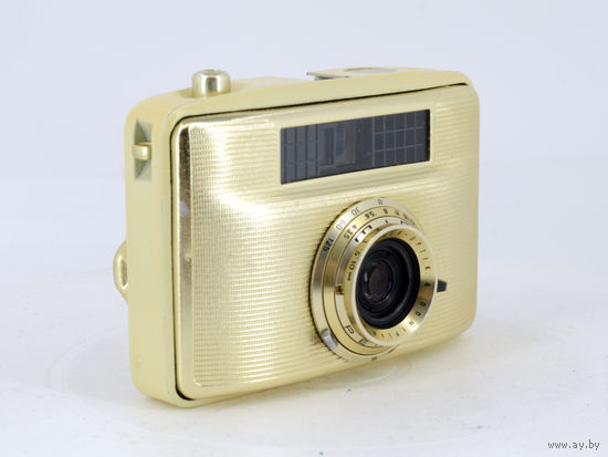 Фотоаппарат Pentacon Penti II. Полукадровый. Винтажный аксессуар. Рабочий.