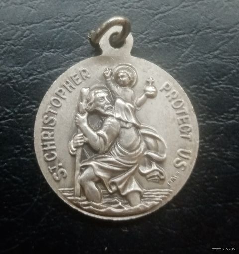 Медальон католический