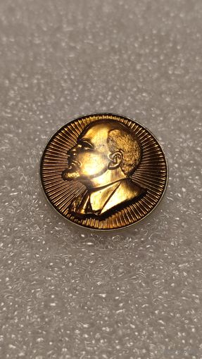 Знак значок Ленин, 200 лотов с 1 рубля,5 дней!