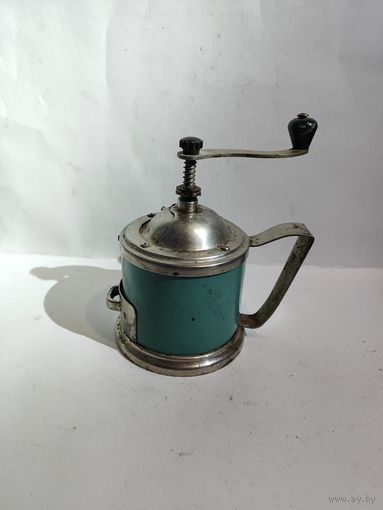 Кофемолка ручная .Завод ППМ.СССР.1977г.