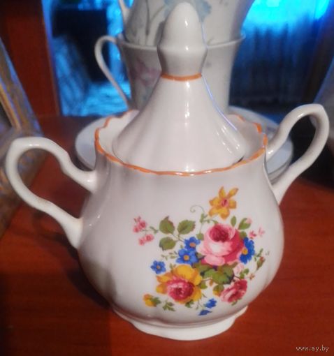 Сахарница советская.
