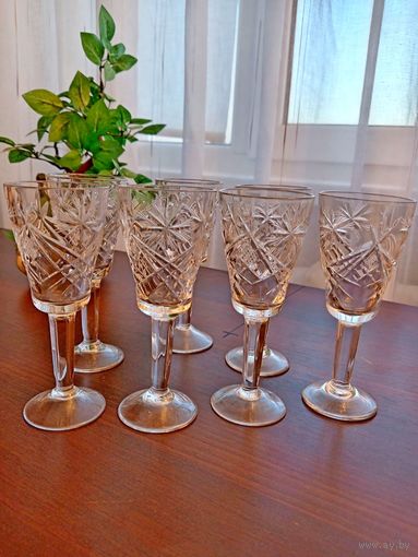 7 рюмок из СССР, хрусталь с/з Неман
