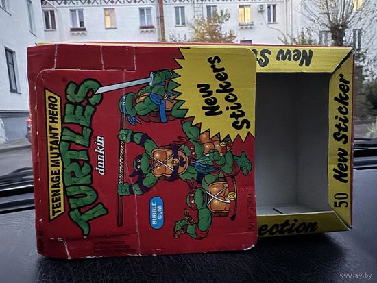 Коробка блок  от  жевательной  резинки TURTLES dunkin середины  90х  годов