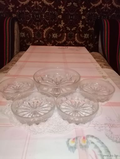 Набор салатниц