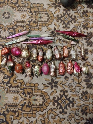 Сборный лот ёлочных игрушек,лот 1,с рубля