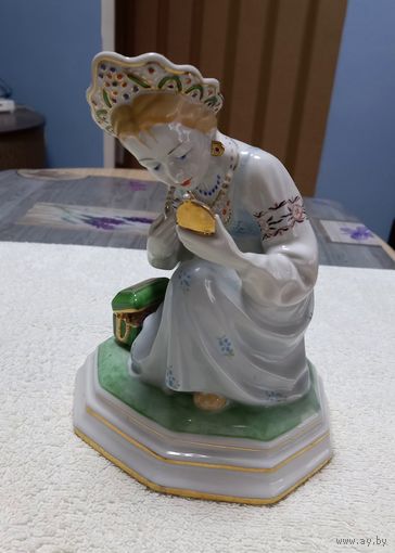 Статуэтка "Малахитовая шкатулка" . Минск.