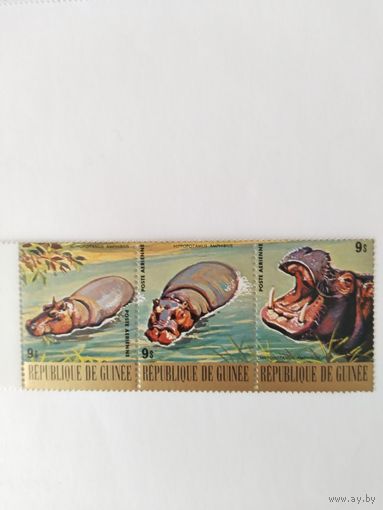 Гвинея  1977 3м сцепка  дикие животные