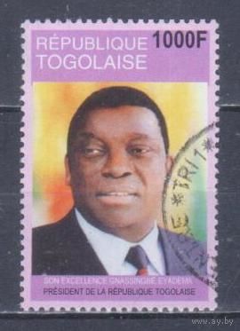 [1799] Того 2004. Политика.Президент. Высокий номинал.Гашеная марка. Кат.гаш.4.5 е.