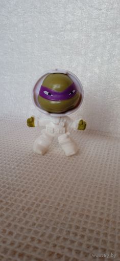Коллекционная игрушка из Макдональдс. Черепашки Ниндзя в космосе, 2016 г. 24