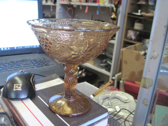 Ваза, конфетница, фруктовница Неман 16,5 см.