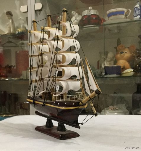 Фигурка декоративная Парусник "Морские приключения"