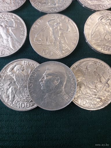 Монеты 100 и 50 крон со Сталиным