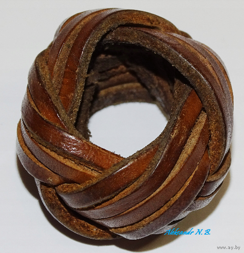 Узел на галстук.