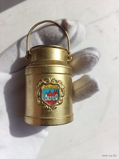 Сувенирный немецкий бидон