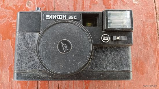 Фотоаппарат "Эликон 35C" плёночный