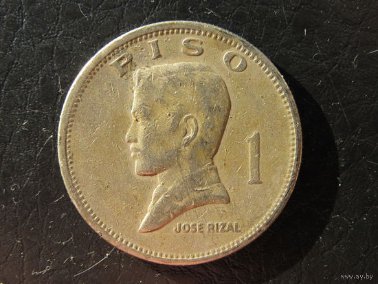 Филиппины. 1 писо. 1974. С 20 копеек. Распродажа коллекции. Смотрите другие лоты.