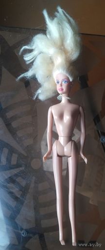 Кукла блондинка