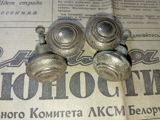 Мебельная фурнитура СССР . ( Не магнит )