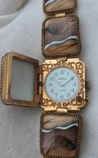 РЕДКИЕ НАРУЧНЫЕ ЧАСЫ ЧАЙКА ФИНИФТЬ