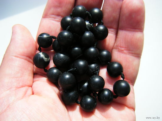 Бусы натуральный камень ШУНГИТ. 52см.