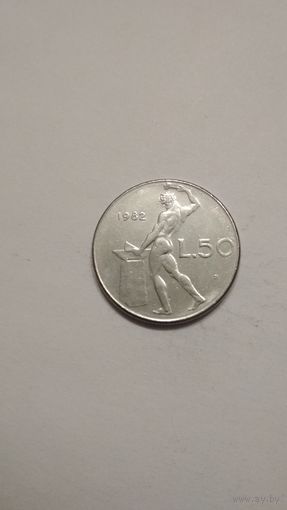 Италия / 50 лир / 1982 год