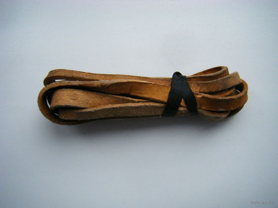 Кожаный шнур. 1м.68см. для конской упряжи.