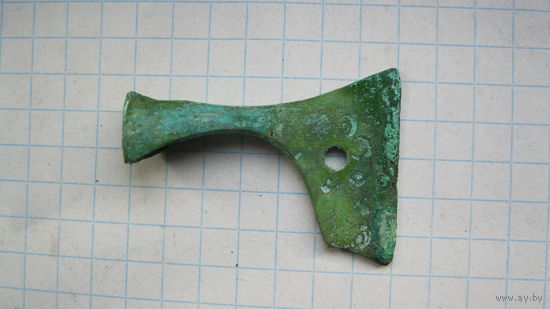 Древняя привеска. Бронза.