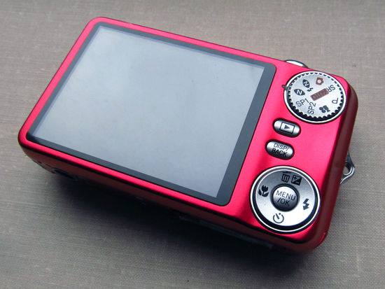 Цифровой компактный фотоаппарат Fujifilm Finepix JX530