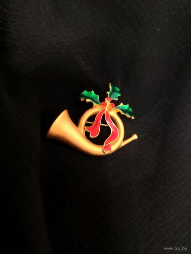 Брошь Рожок Рождество