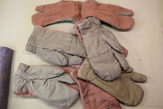 Рукавицы военные, стрелковые, СССР, новые. одним лотам. Распродажа коллекции вещей. С РУБЛЯ! АУКЦИОН!