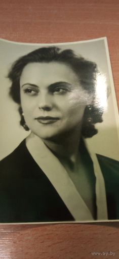 Фотокарточка Инны Кмит