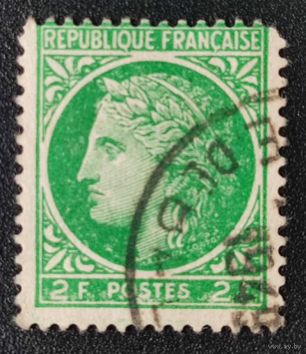 Марка Франция 1946г. 2.37