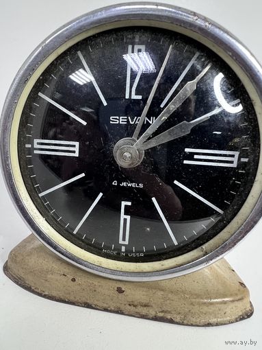 Будильник севани хром ссср с рубля