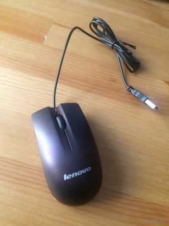 Мышь компьютерная Lenovo, хорошее состояние. Цвет баклажан. Хорошее рабочее состояние.